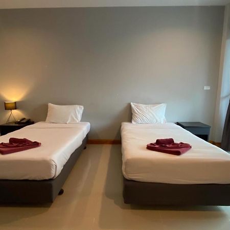 Hotel Karon Sea Side Extérieur photo